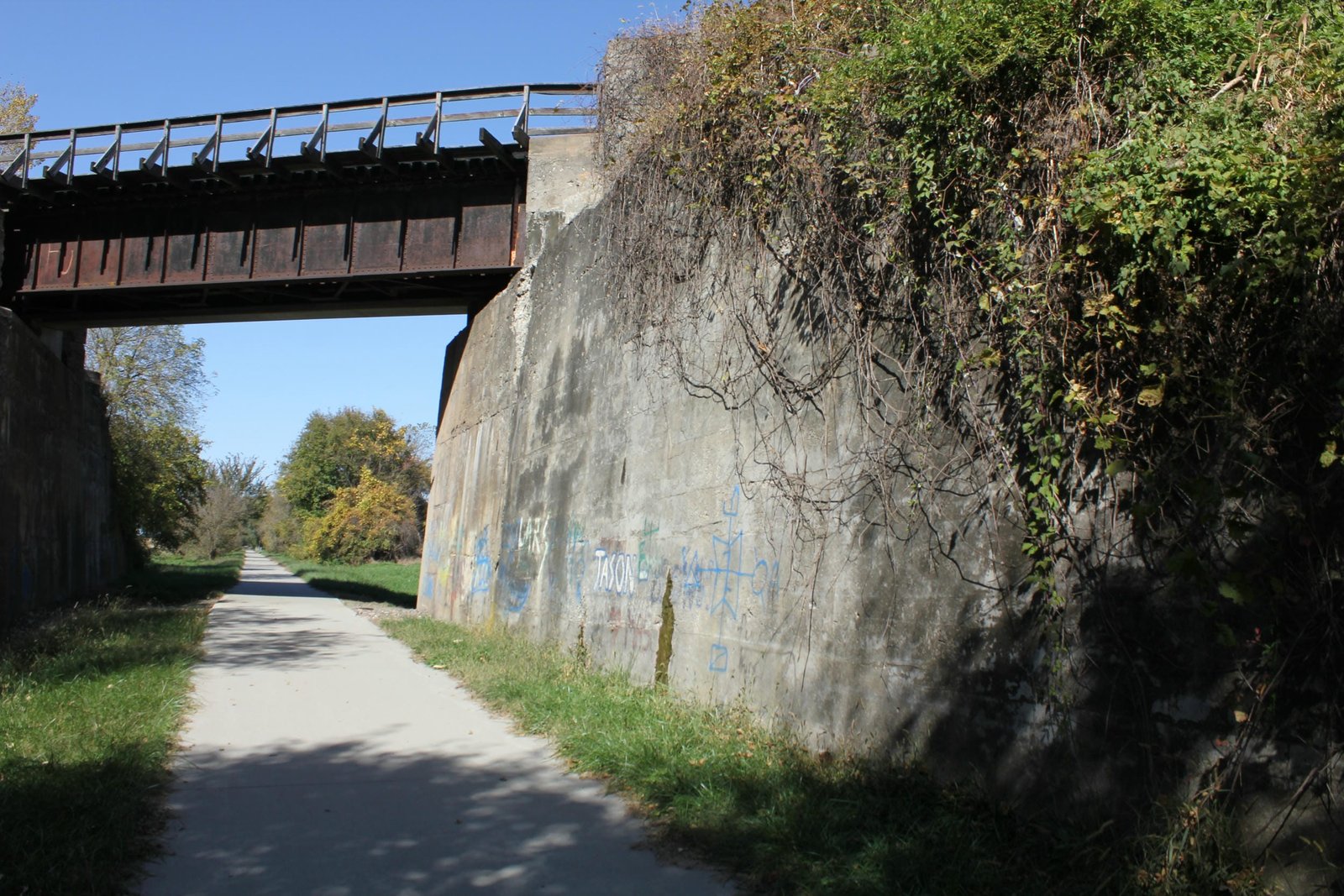 East abutment
